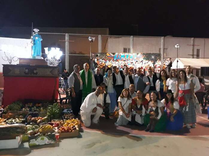 El barrio se volcó en la romería a Santiago Apóstol (Foto TA)